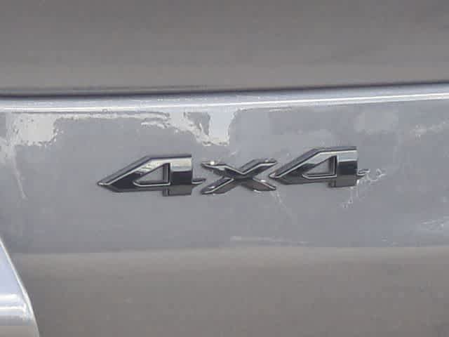 Used 2024 Jeep Grand Cherokee L Laredo image 12