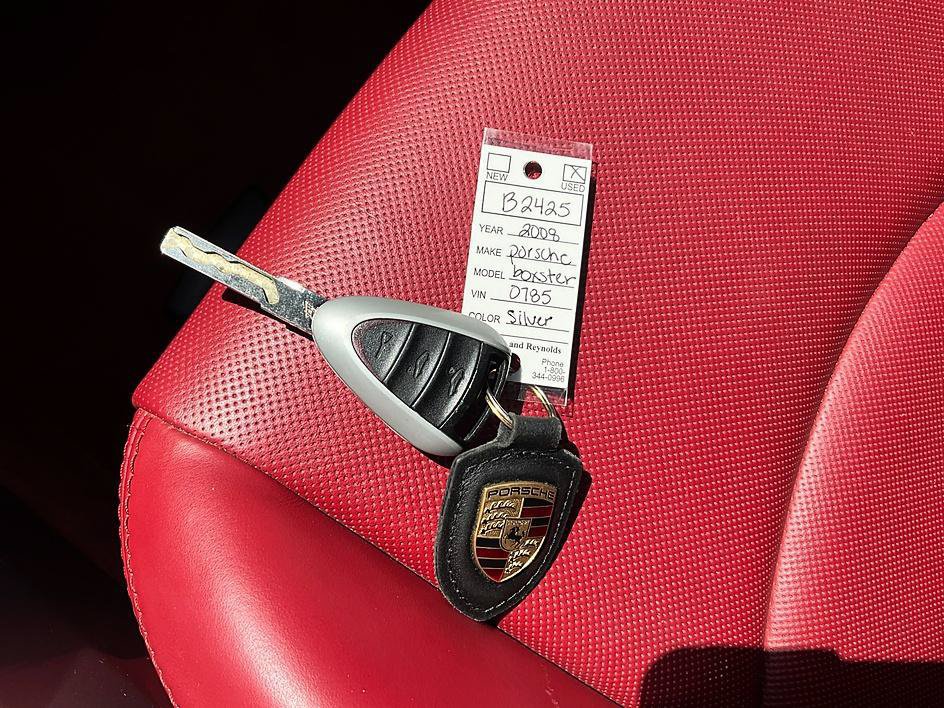 Used 2008 Porsche Boxster RS 60 Spyder RWD image 36