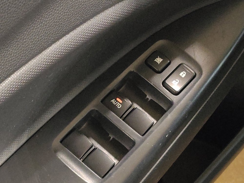 Used 2024 Mitsubishi Mirage ES image 27