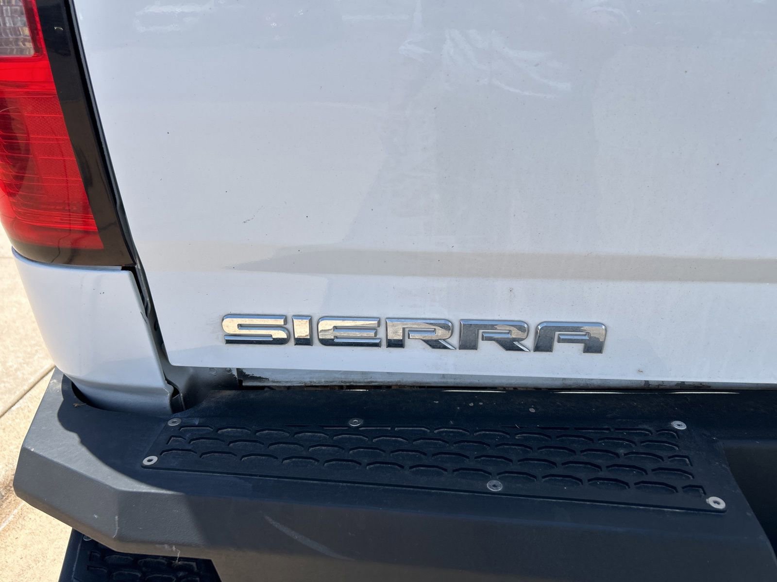 Used 2015 GMC Sierra 1500 SLT AWD/4WD image 10