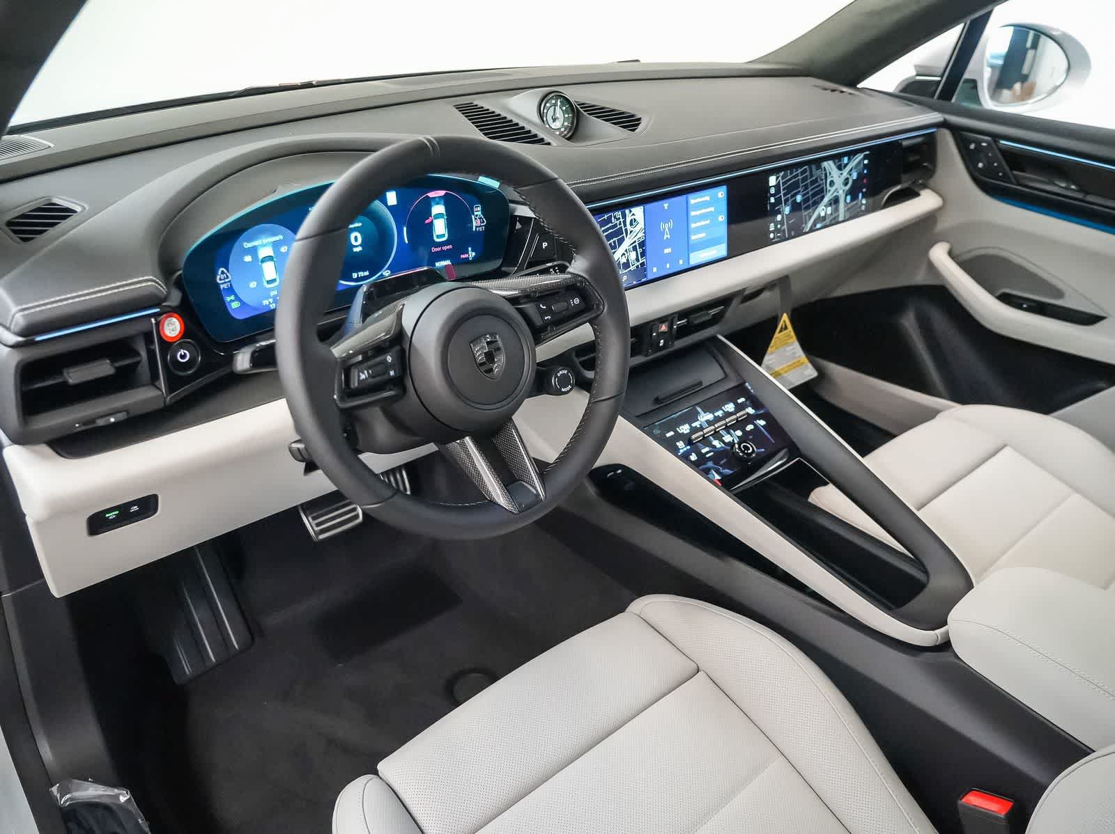 New 2026 Porsche Macan Turbo Electric AWD/4WD image 4