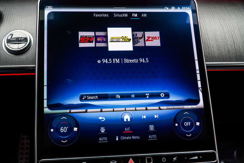 Used 2022 Mercedes-Benz S 500 4MATIC w/ AMG Line Package image 28