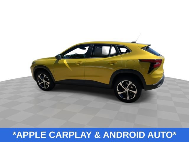 Used 2025 Chevrolet Trax RS FWD image 7
