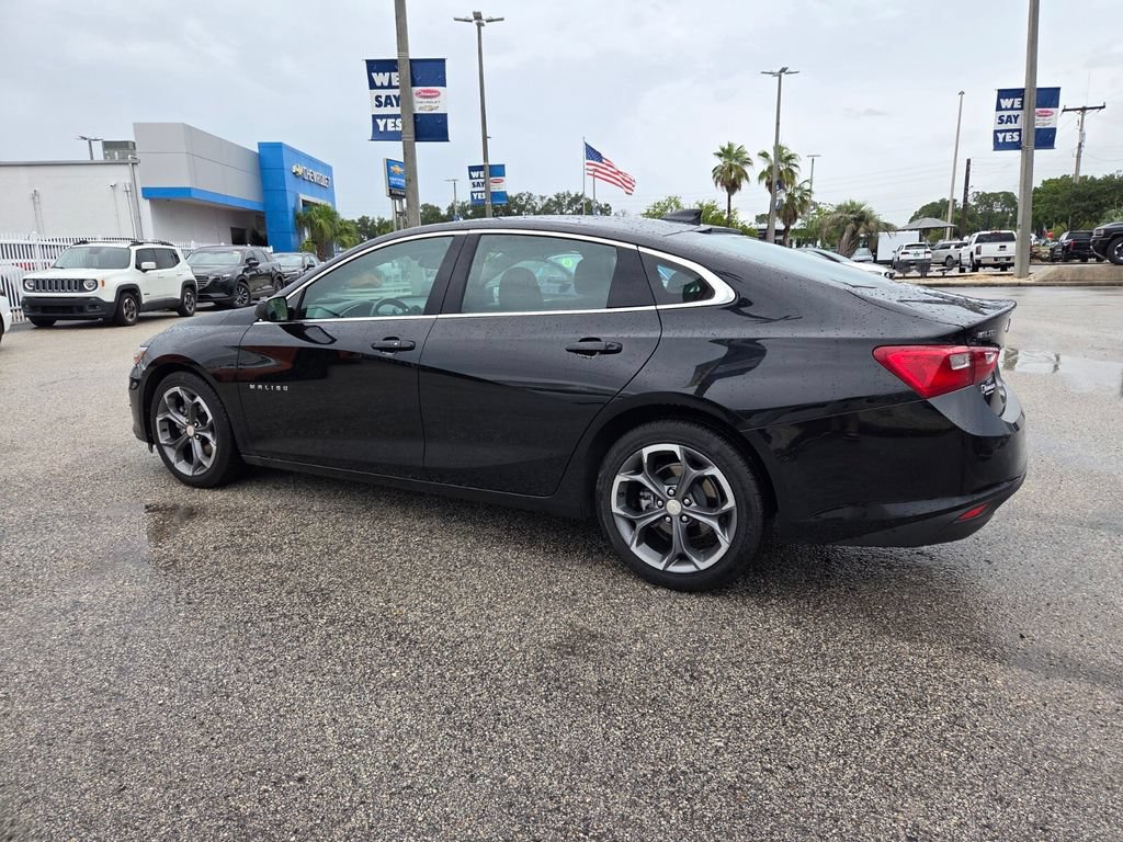 Used 2024 Chevrolet Malibu LT FWD image 11