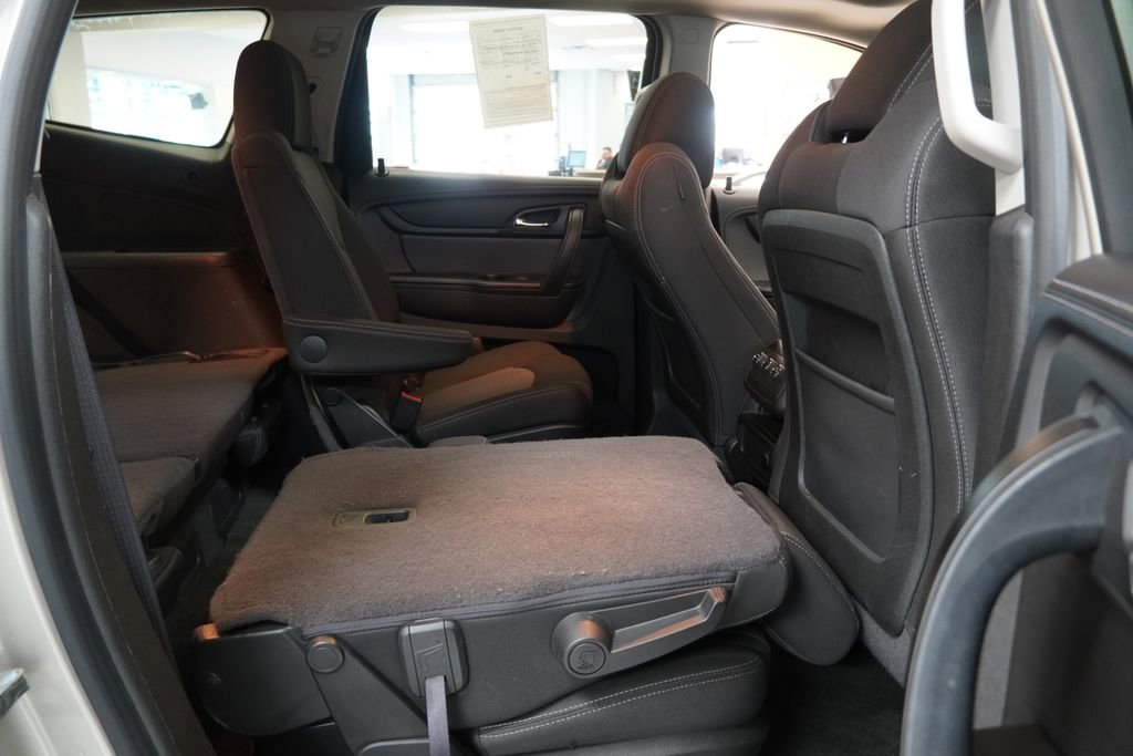 Used 2013 Chevrolet Traverse LT w/ All-Star Edition image 33