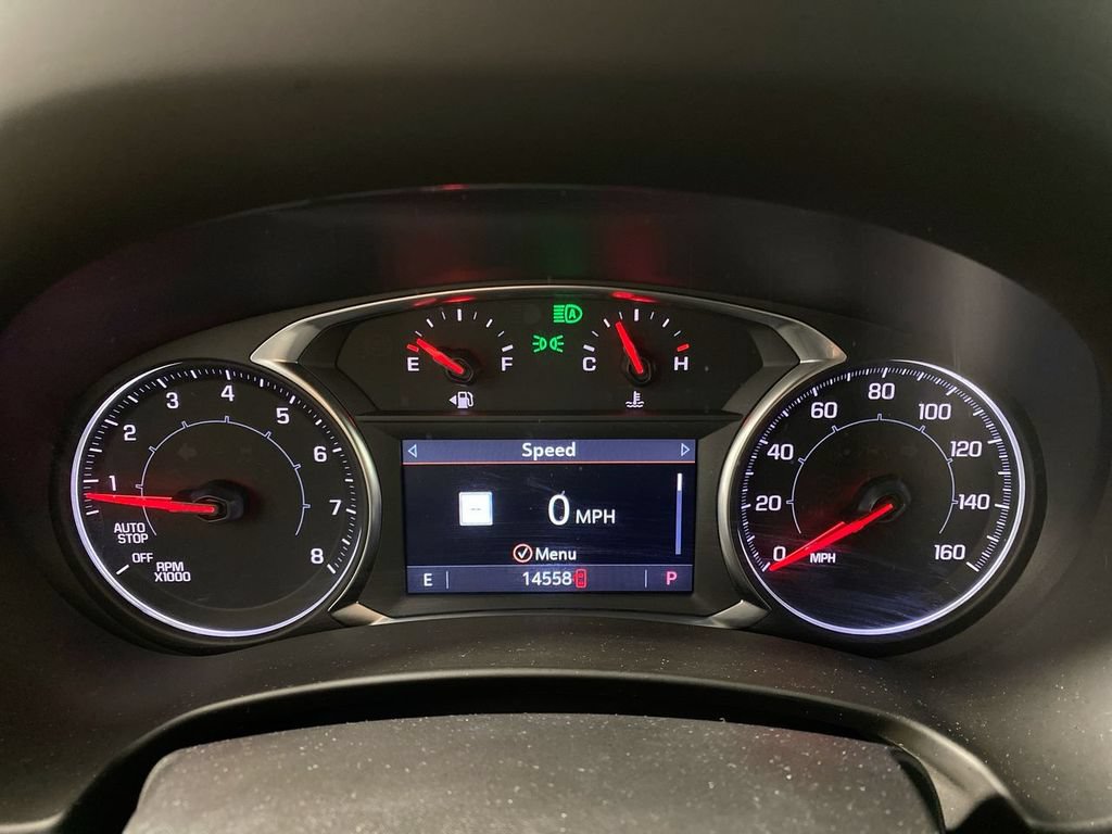 Certified 2024 GMC Terrain SLT w/ Infotainment Package II AWD/4WD image 15