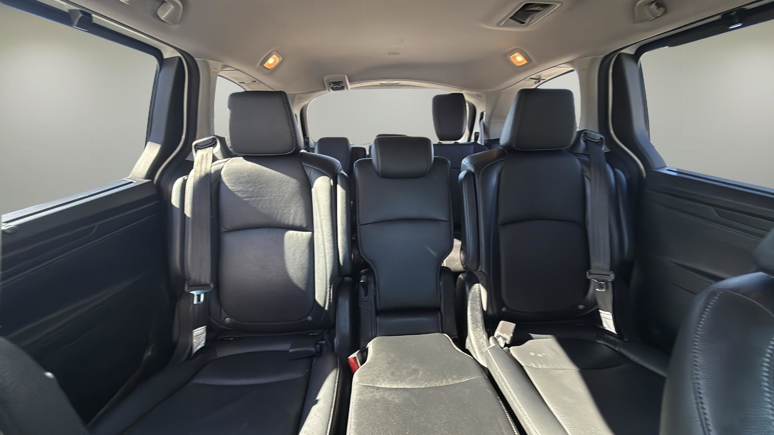 Used 2023 Honda Odyssey Touring image 15