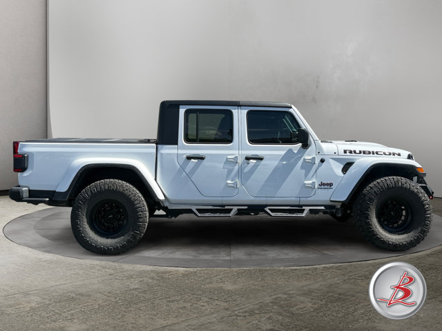 Used 2023 Jeep Gladiator Rubicon w/ Safety Group AWD/4WD image 8