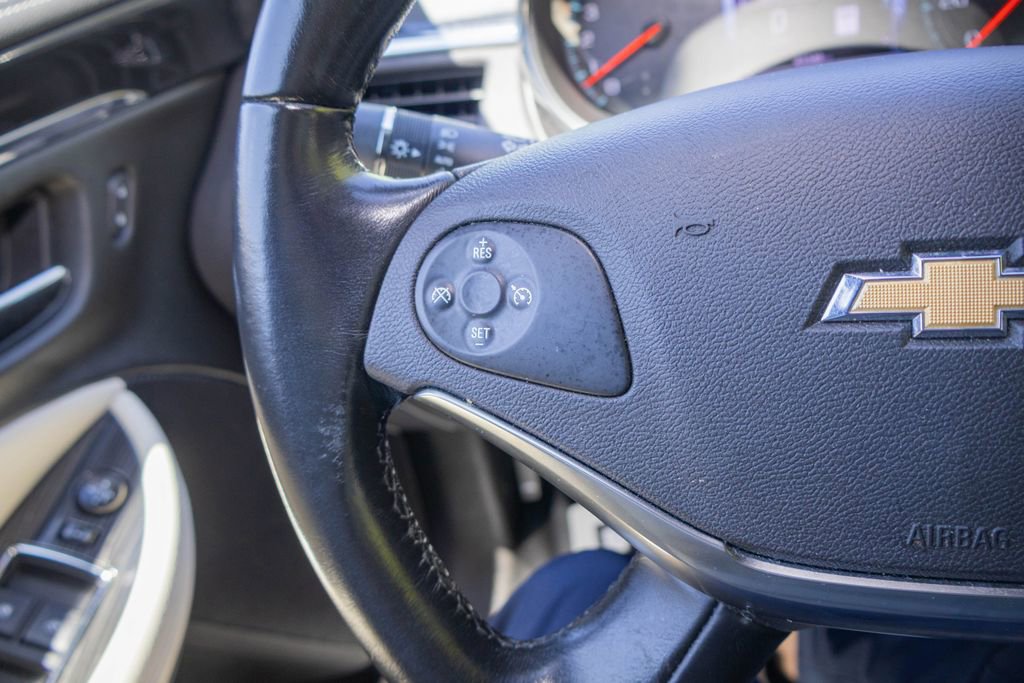 Used 2018 Chevrolet Impala Premier FWD image 24