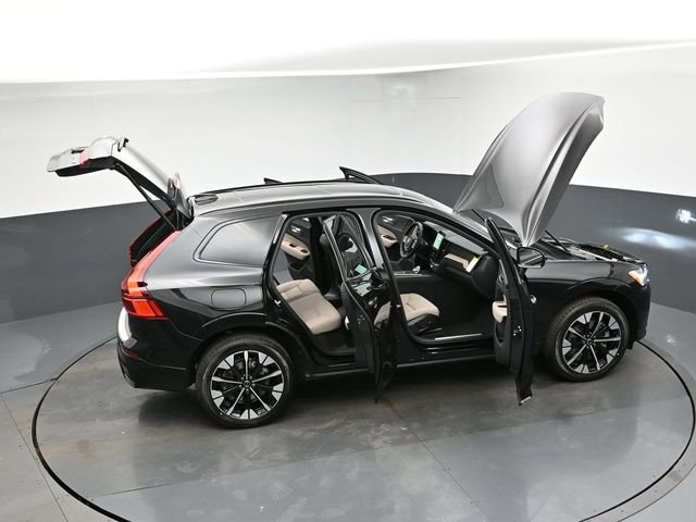 New 2026 Volvo XC60 T8 Plus w/ Protection Package Premier image 49