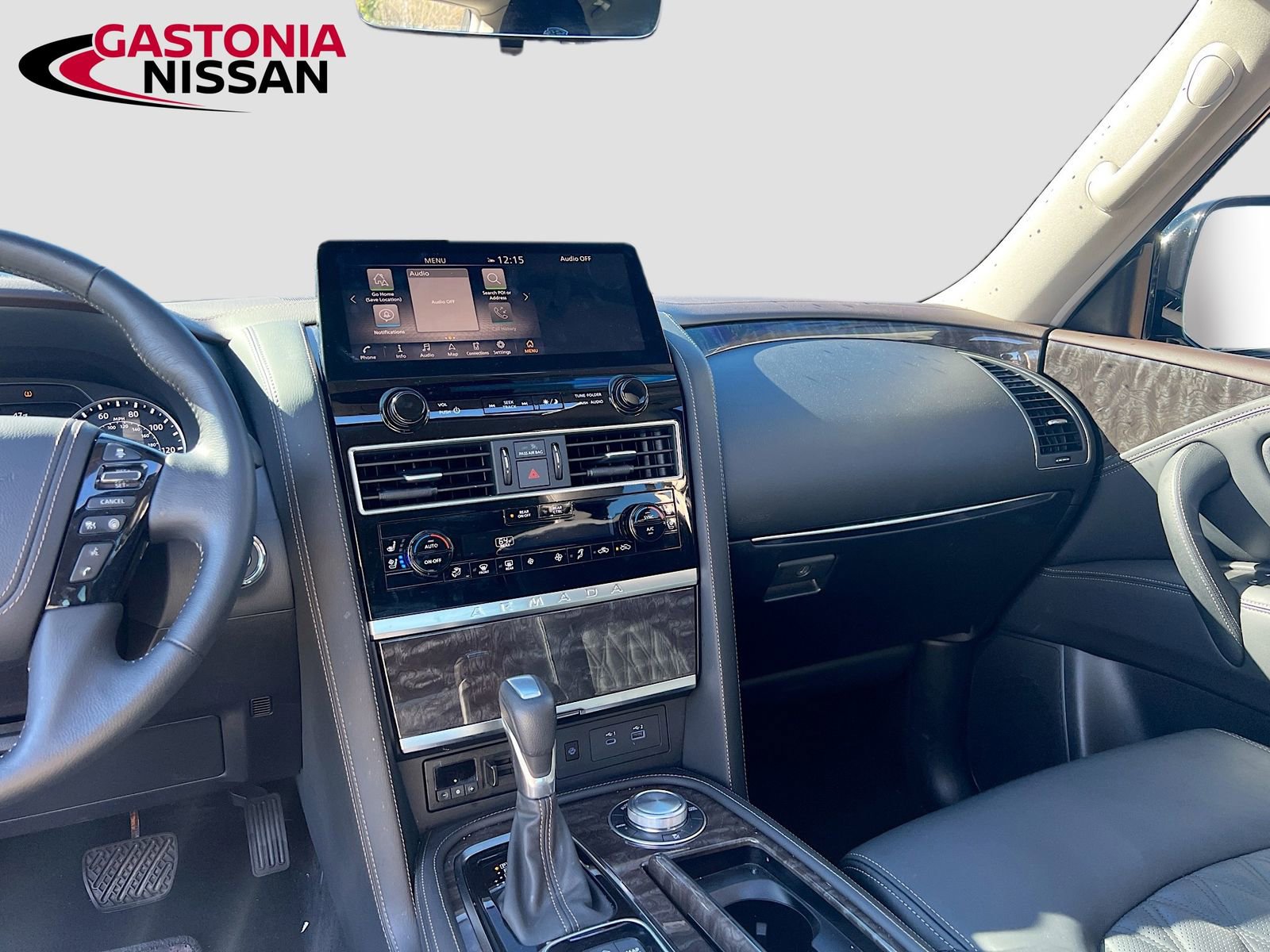 Used 2024 Nissan Armada Platinum w/ Captain's Chairs Package image 30