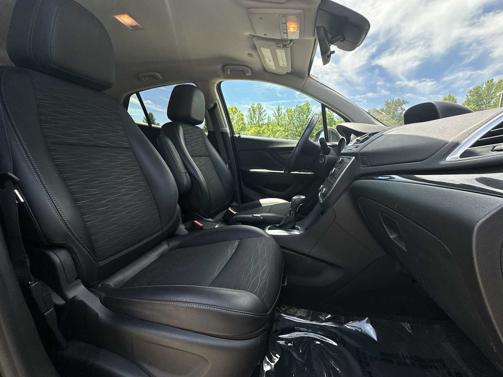 Used 2016 Buick Encore FWD image 29