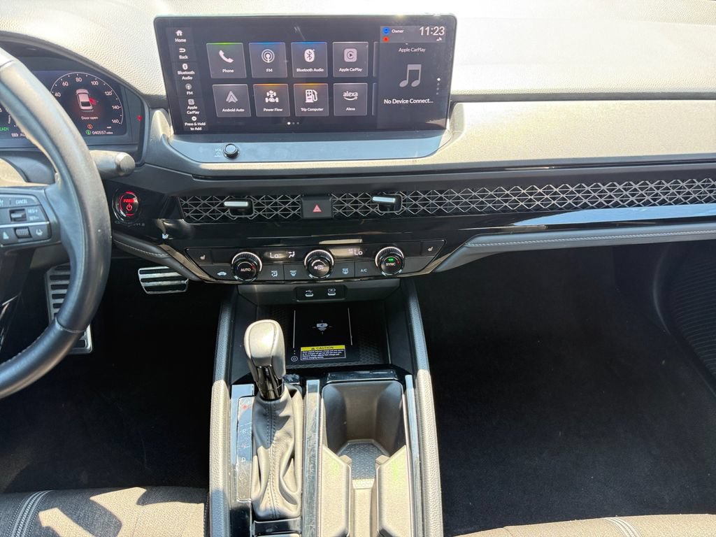 Used 2025 Honda Accord Sport image 11