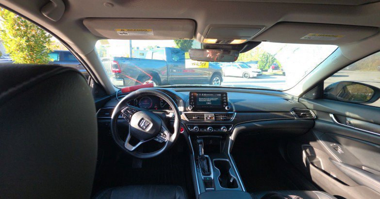 Used 2018 Honda Accord EX-L image 12