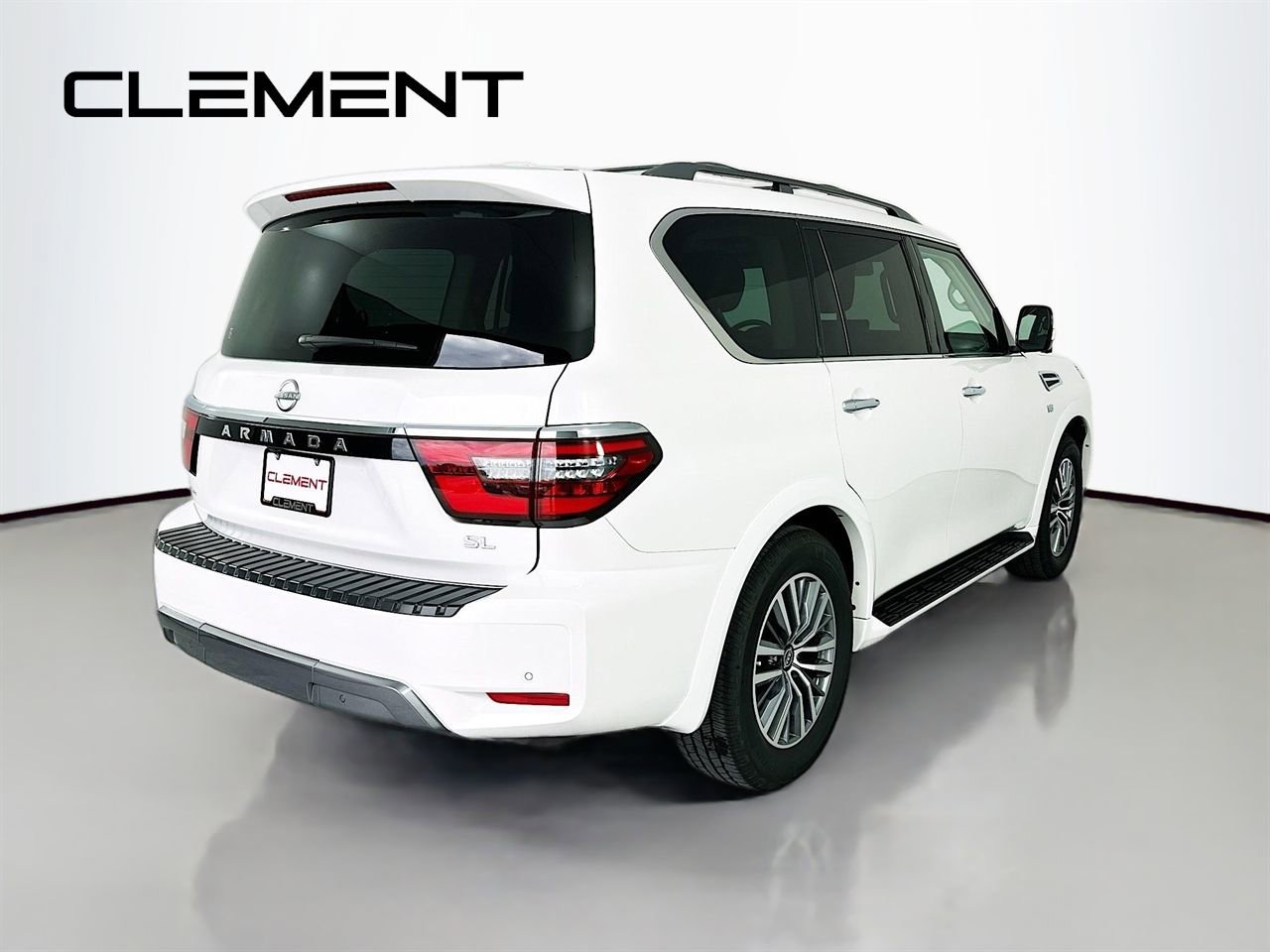 Used 2022 Nissan Armada SL w/ Captain's Chairs Package AWD/4WD image 7