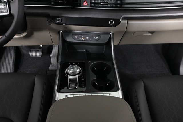 New 2026 Kia Carnival EX image 17