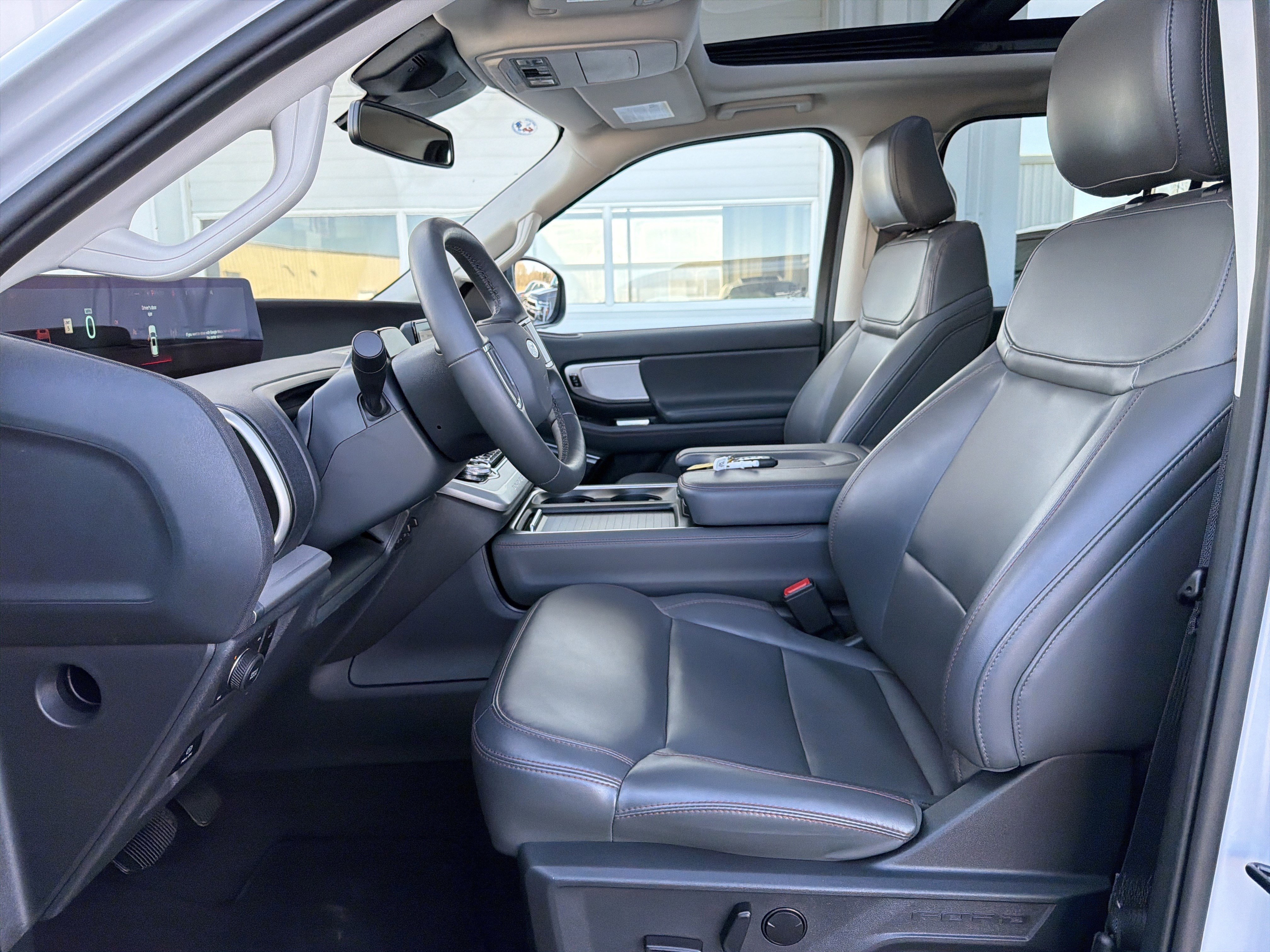 Certified 2025 Ford Expedition Active AWD/4WD image 26