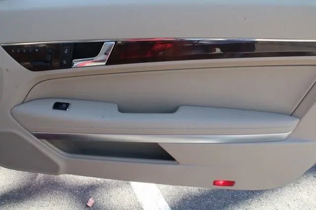 Used 2013 Mercedes-Benz E 350 Cabriolet image 27