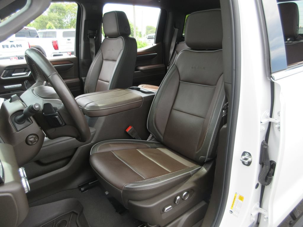 Used 2024 GMC Sierra 1500 Denali AWD/4WD image 23