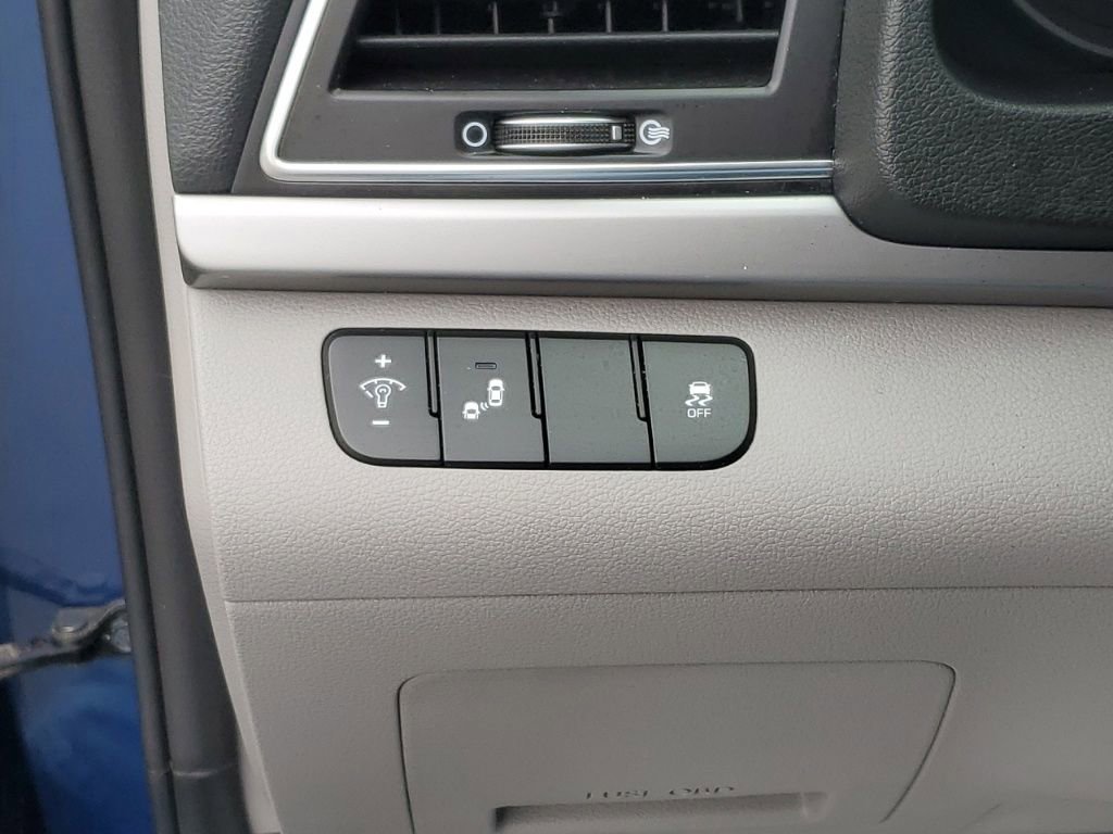 Used 2018 Hyundai Elantra SEL image 17