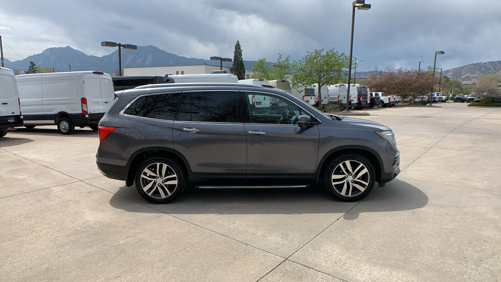 Used 2016 Honda Pilot Touring image 6