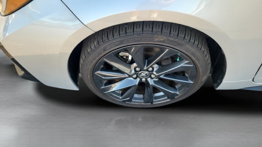 Used 2024 Toyota Corolla SE FWD image 24