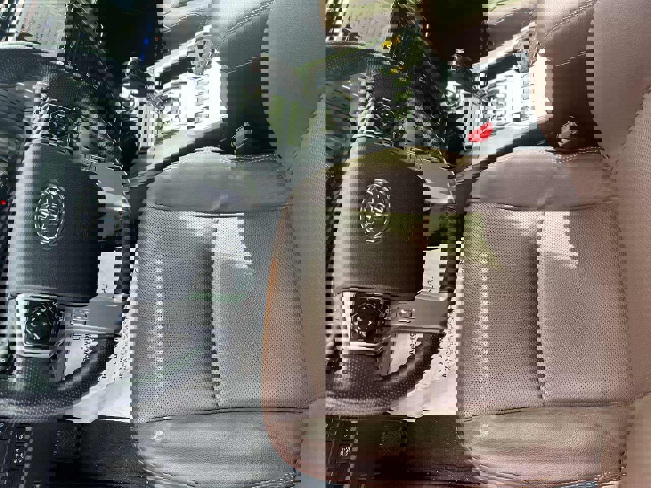 Used 2023 Toyota 4Runner Limited image 16