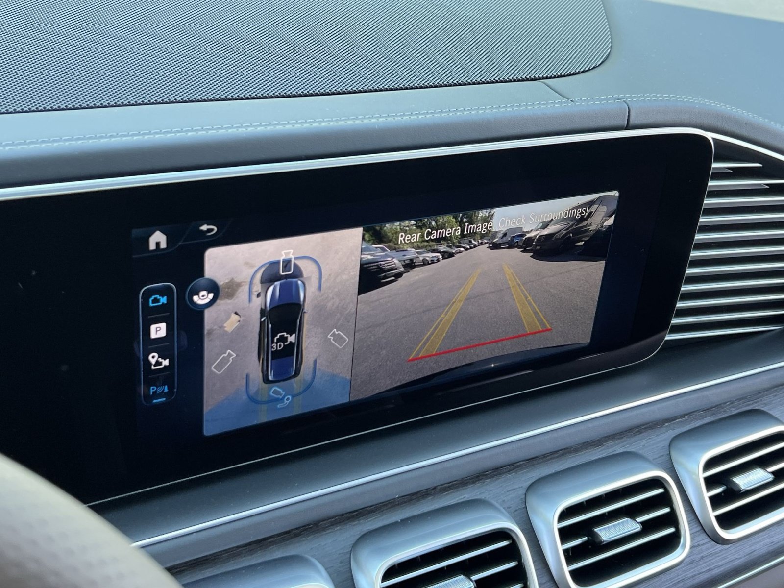 New 2026 Mercedes-Benz GLS 63 AMG 4MATIC image 24
