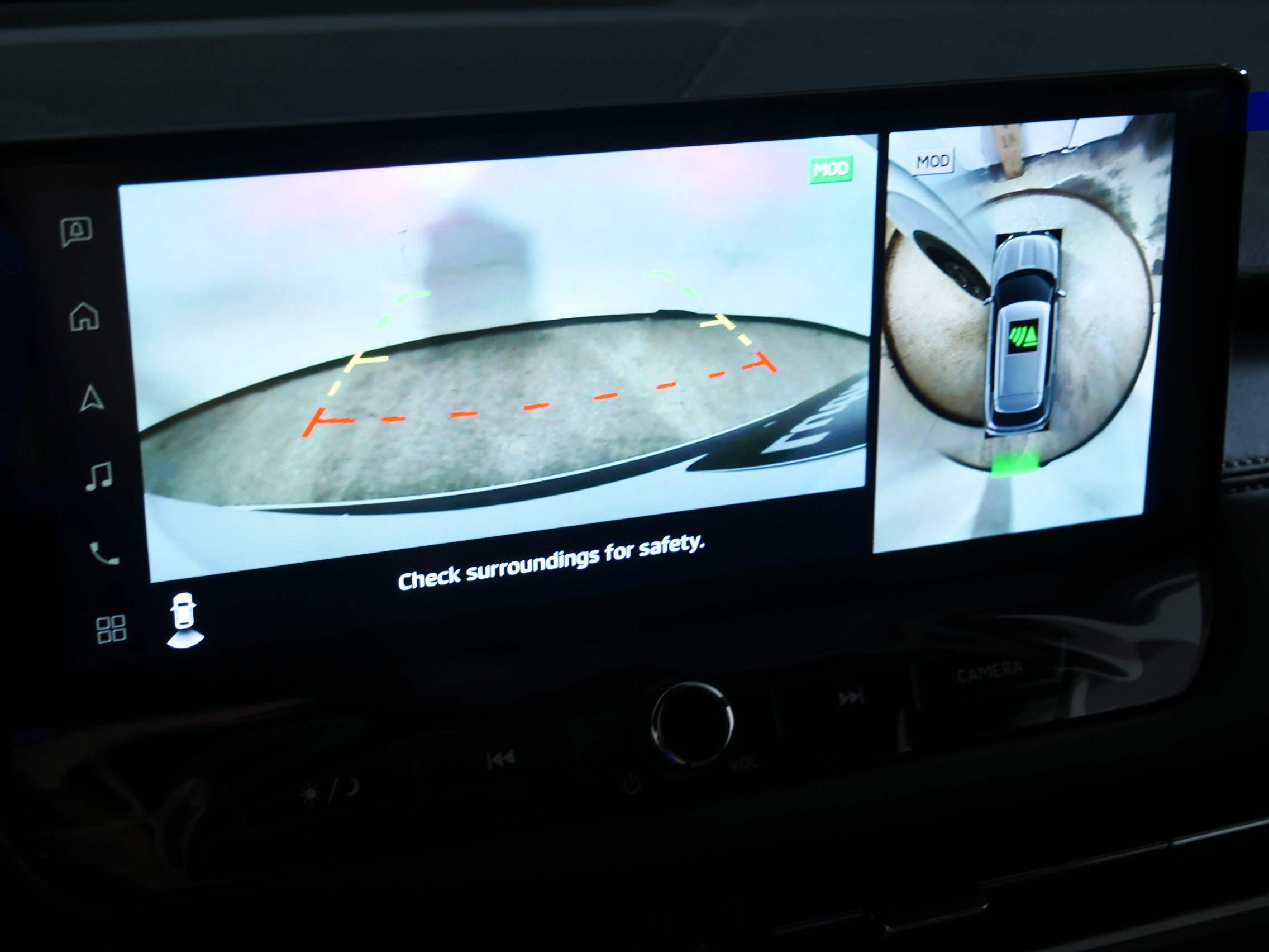 New 2026 Mitsubishi Outlander 4WD Plug-In Hybrid image 9