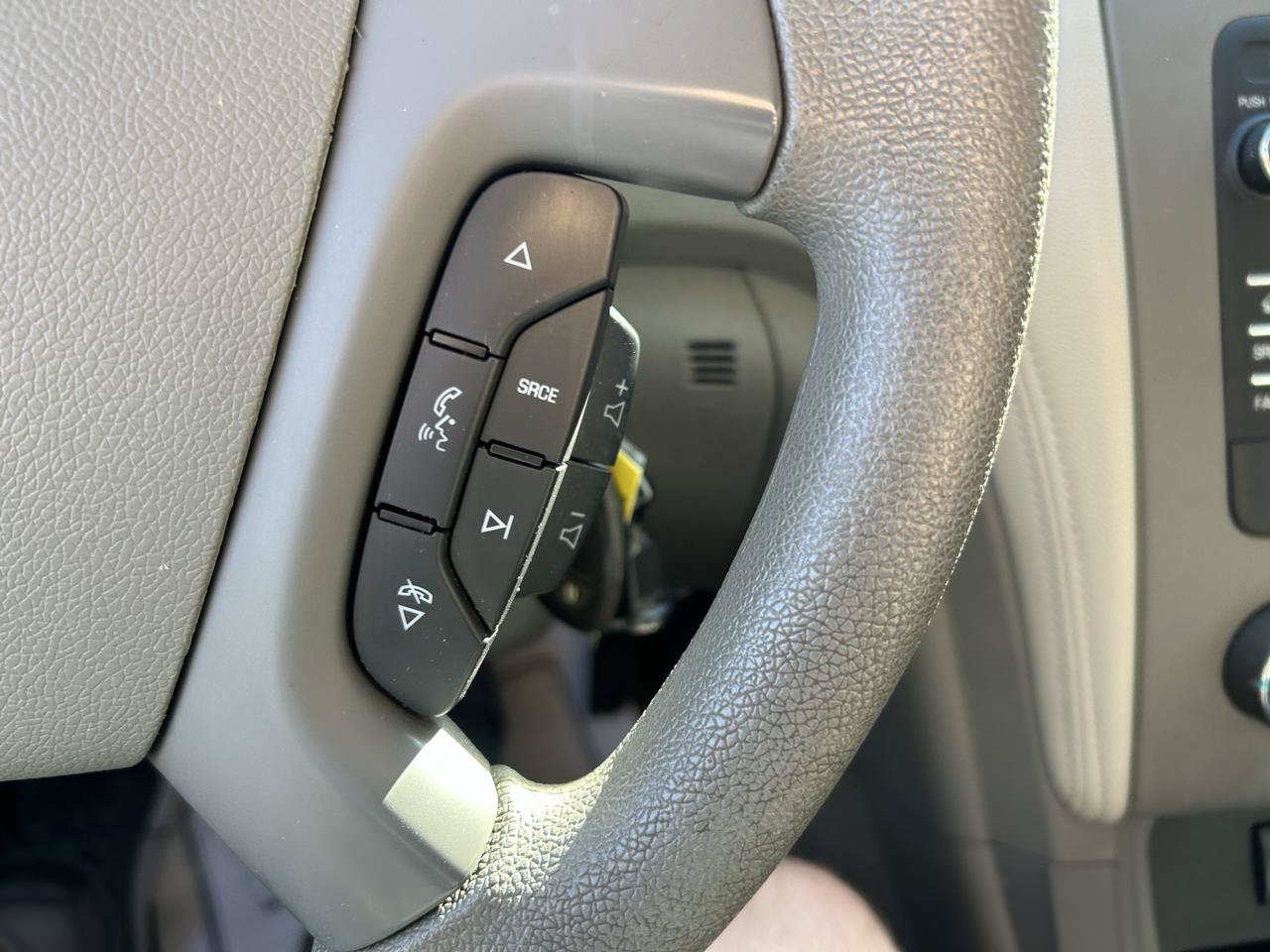 Used 2015 Chevrolet Traverse LS AWD/4WD image 20