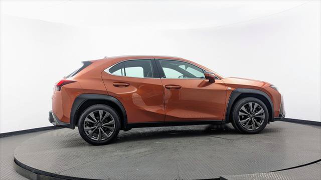 Used 2019 Lexus UX 200 F Sport w/ F Sport Premium Package FWD image 6