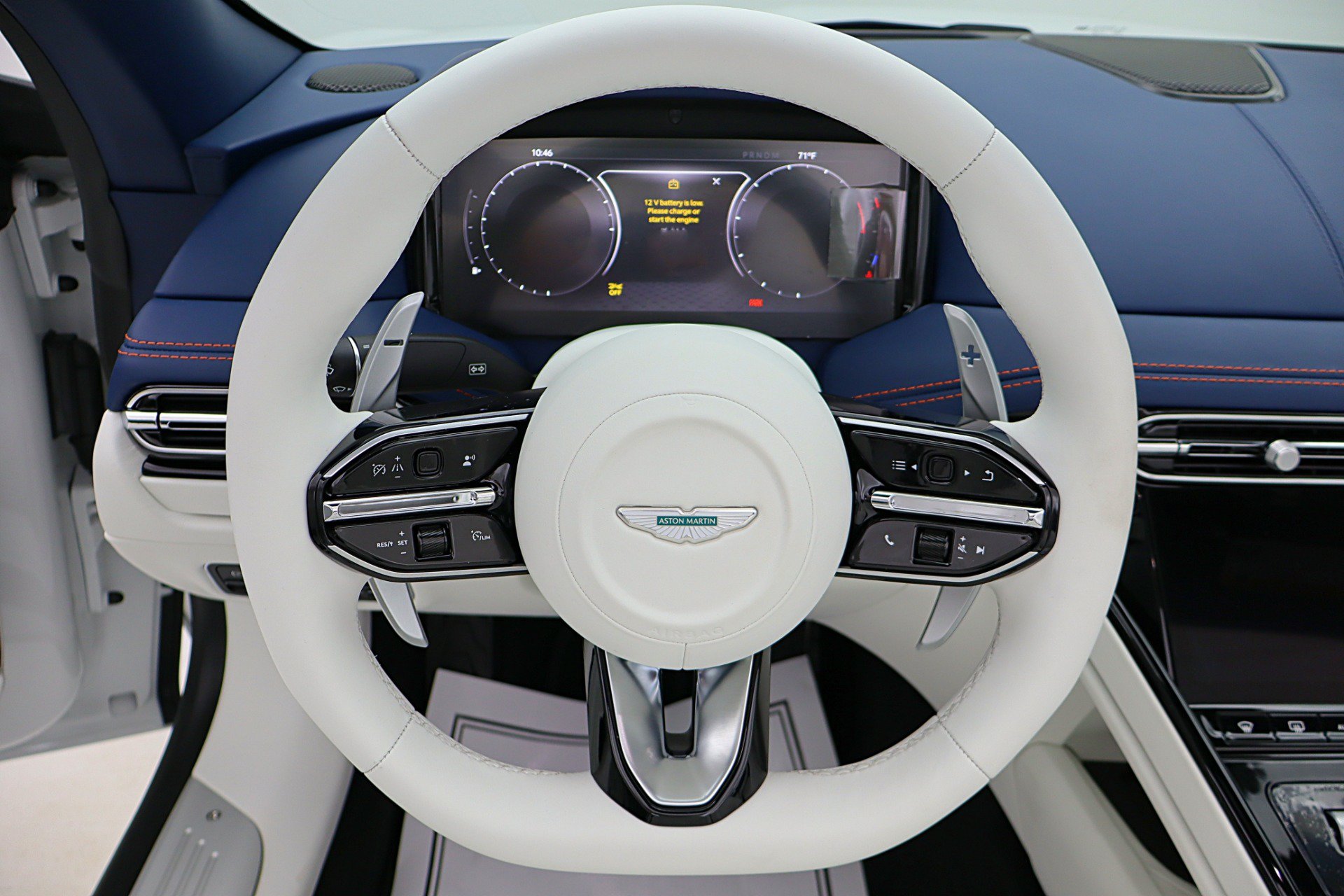 Used 2026 Aston Martin DB12 Convertible RWD image 36