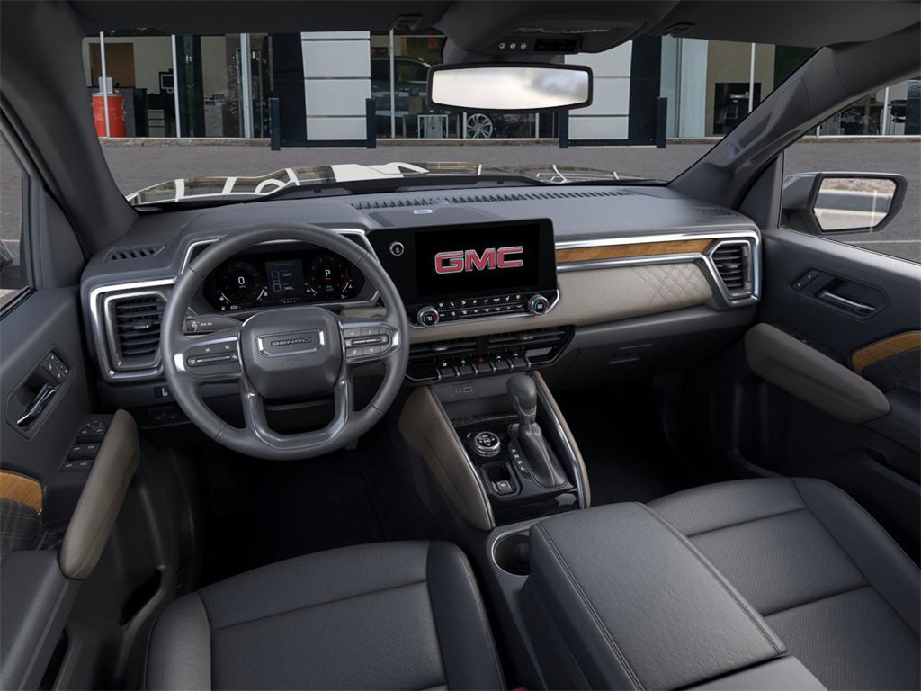 New 2026 GMC Canyon Denali image 15