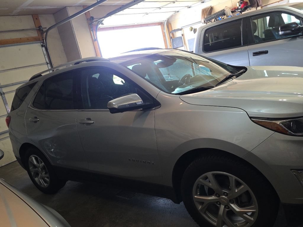 Used 2021 Chevrolet Equinox Premier AWD/4WD image 7