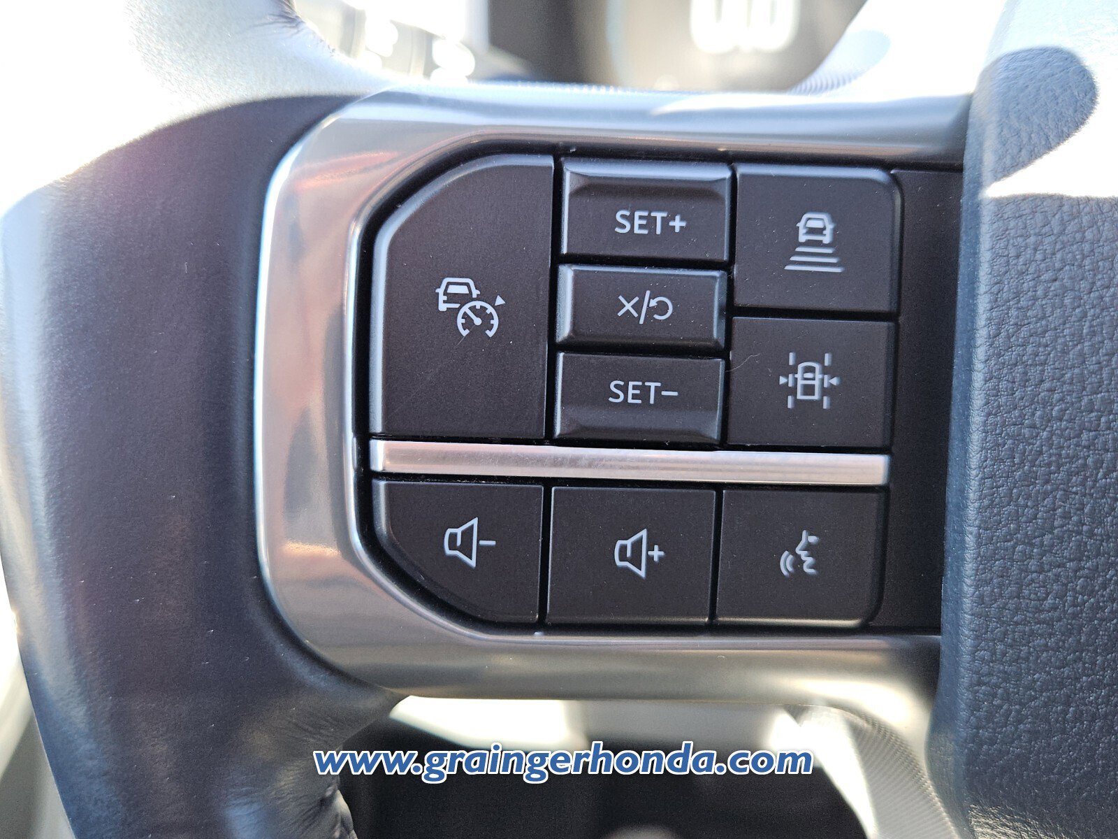 Used 2023 Ford F150 Limited image 19