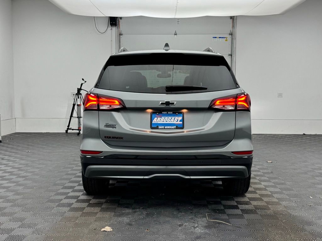 Used 2024 Chevrolet Equinox Premier image 10