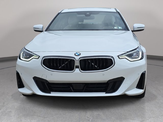 Used 2025 BMW 230i xDrive Coupe w/ Premium Package AWD/4WD image 3