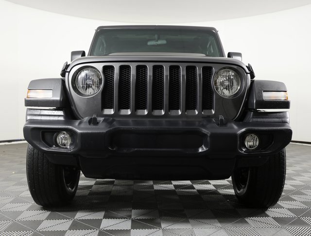 Used 2022 Jeep Wrangler Sport image 2