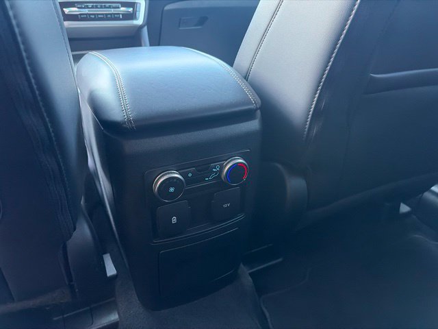 Used 2022 Ford Explorer XLT w/ Equipment Group 202A RWD image 24