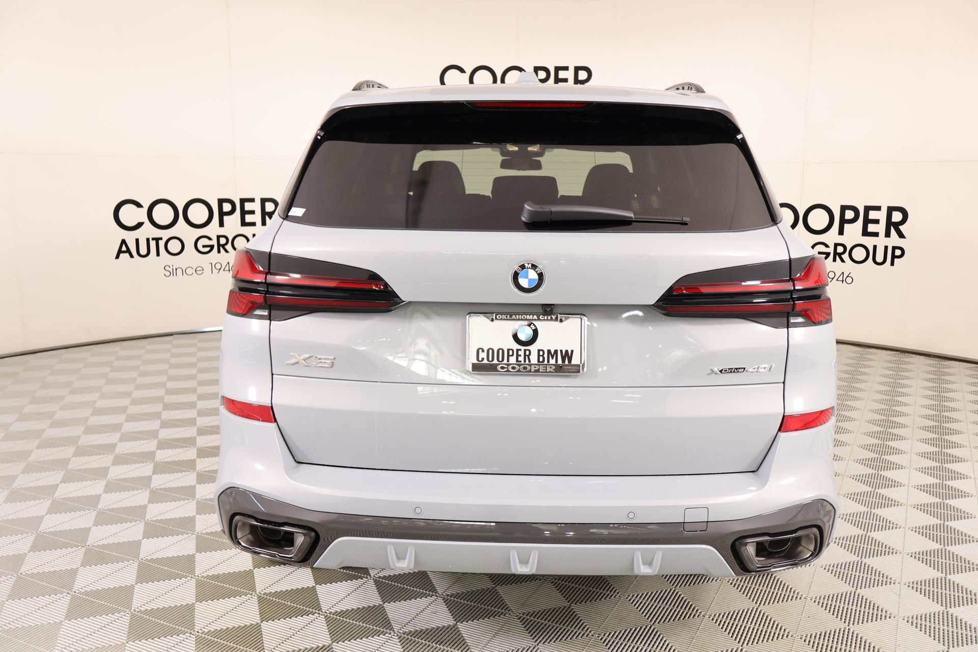 New 2026 BMW X5 xDrive40i w/ M Sport Package AWD/4WD image 23