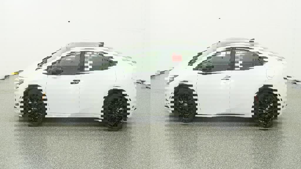 New 2026 Toyota Prius Plug-In Hybrid image 3