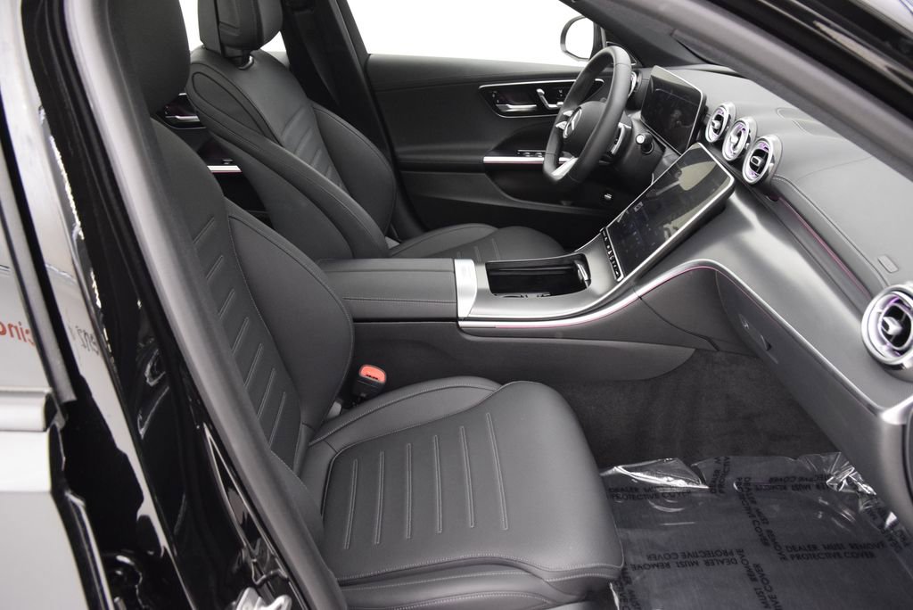 Used 2025 Mercedes-Benz C 300 Sedan w/ AMG Line w/ Night Package image 16