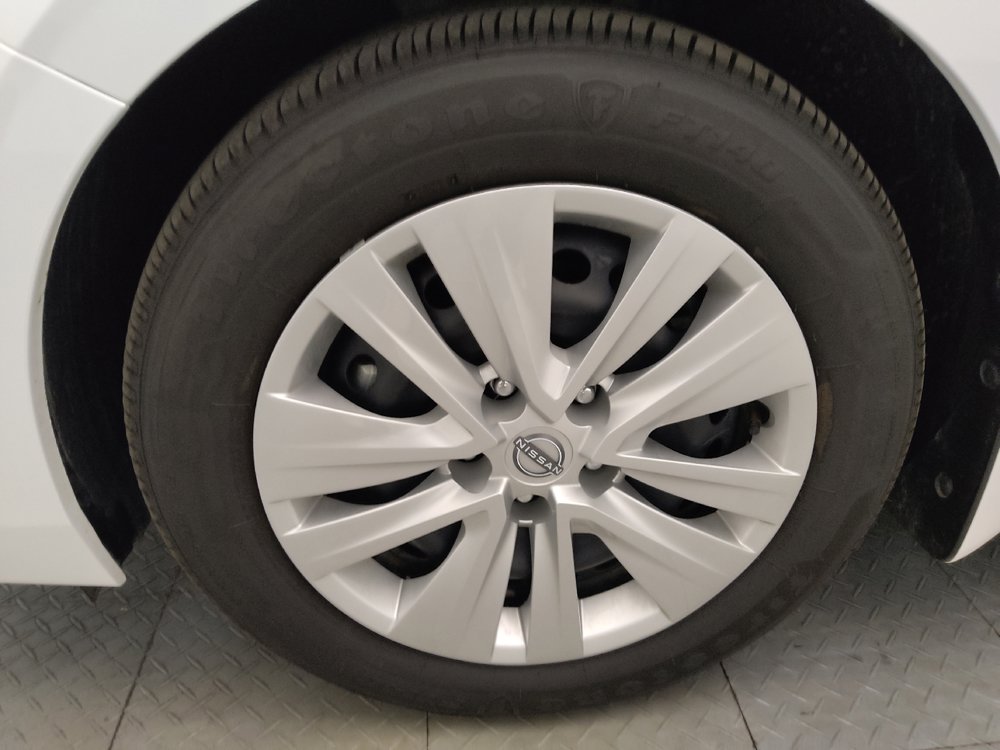 Used 2025 Nissan Sentra S FWD image 31