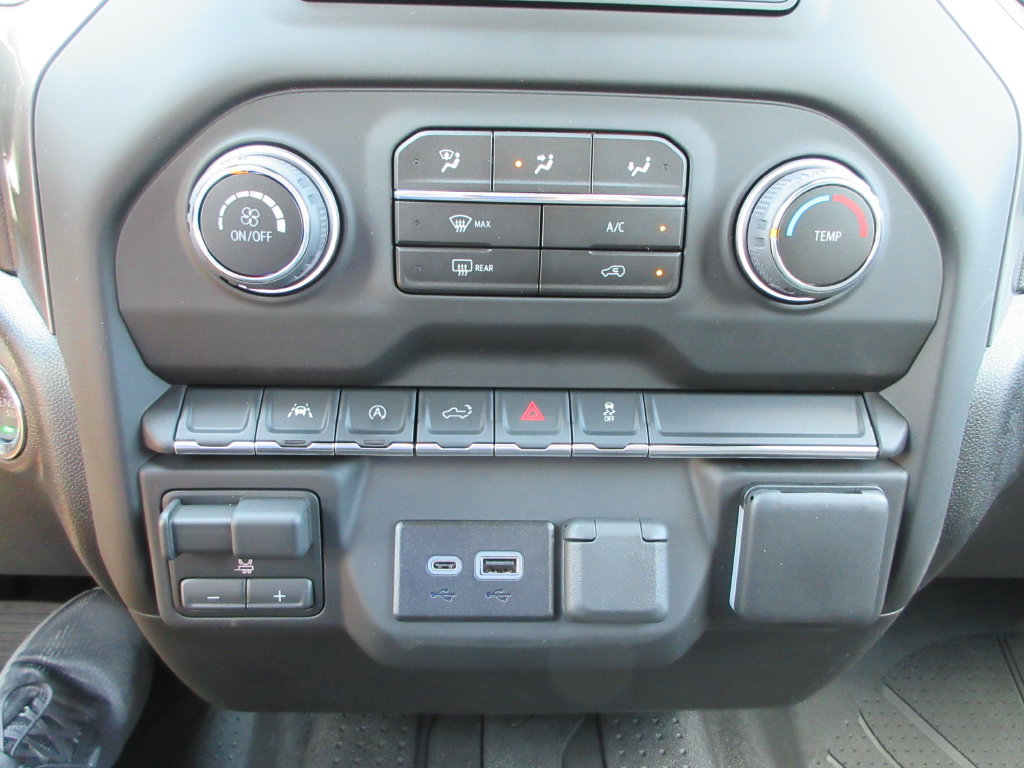 New 2026 Chevrolet Silverado 1500 Custom w/ Turbomax Blackout Package AWD/4WD image 28