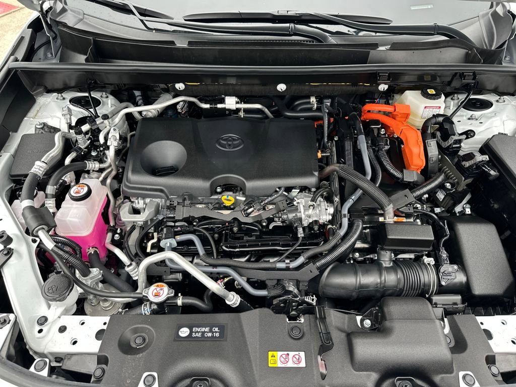 Used 2025 Toyota RAV4 XSE w/ Weather Package image 29