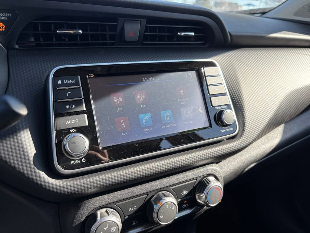 Used 2025 Nissan Kicks Play S image 20