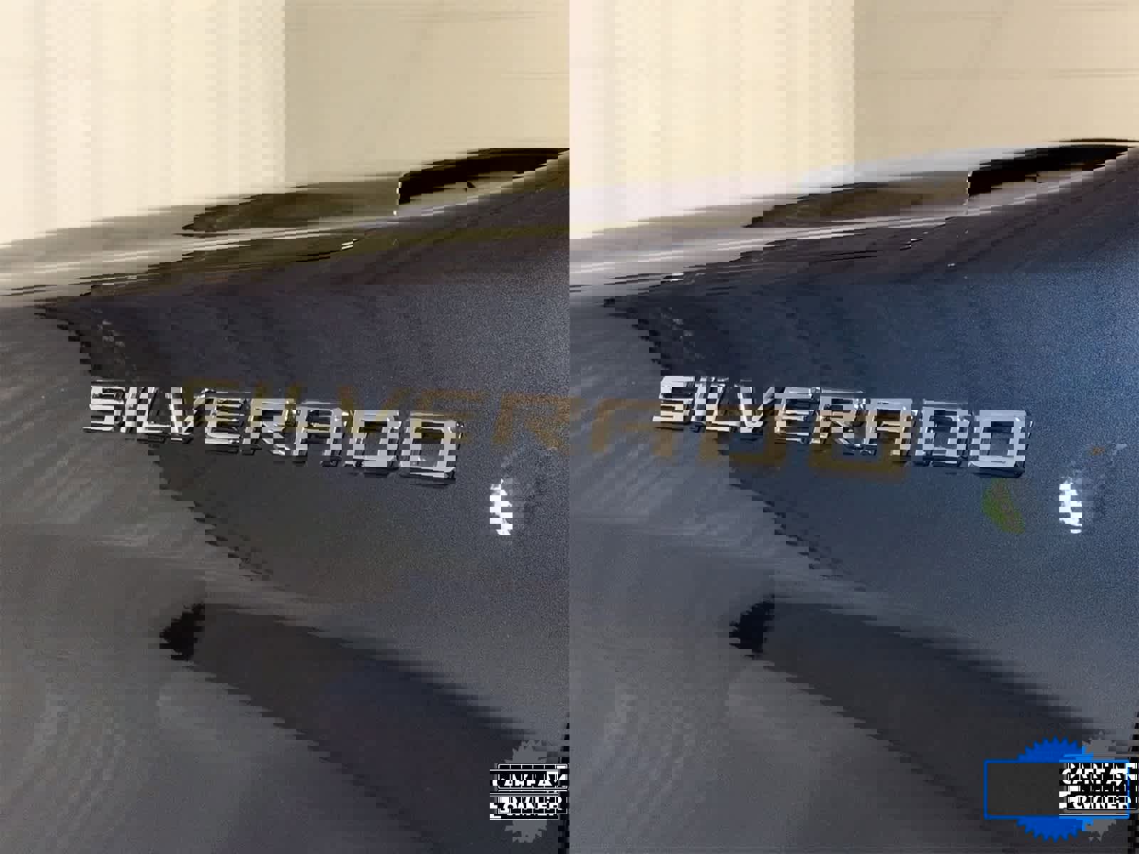 Used 2023 Chevrolet Silverado 1500 LT image 12