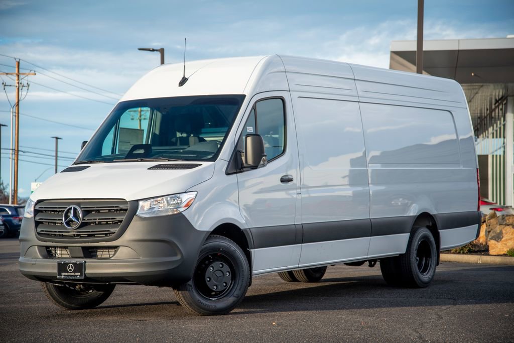New 2026 Mercedes-Benz Sprinter 3500