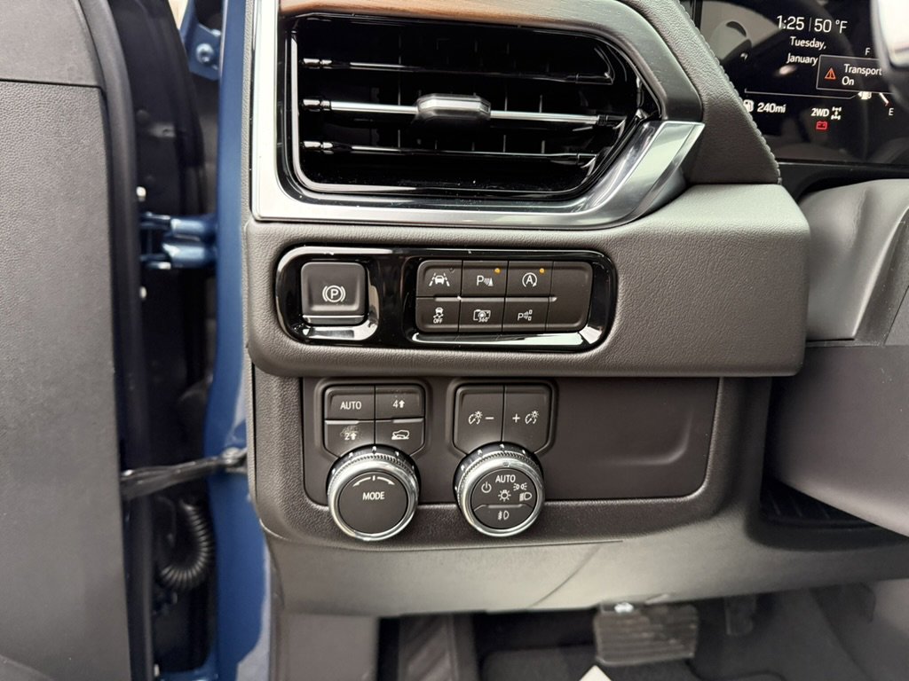 New 2026 GMC Yukon Denali w/ Sun & Power Step Package image 16