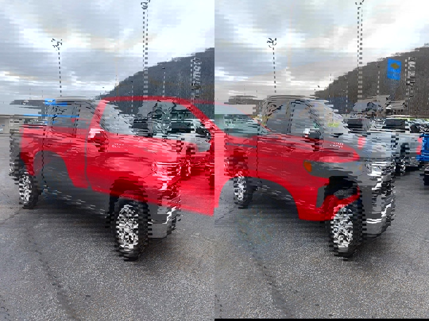 Used 2022 Chevrolet Silverado 1500 LT